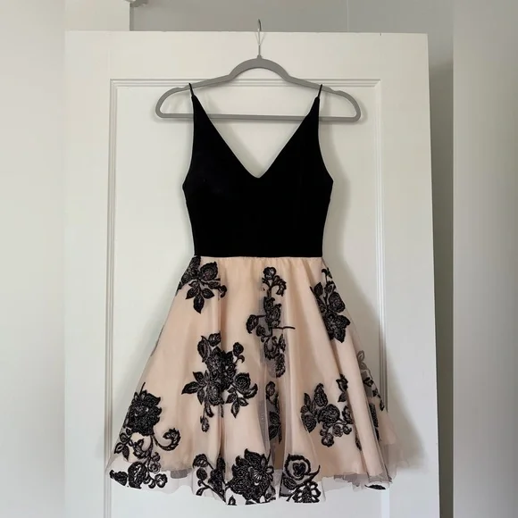 sachin and babi light blue dress Dresses | Gold And Black Homecoming Dress main image 0